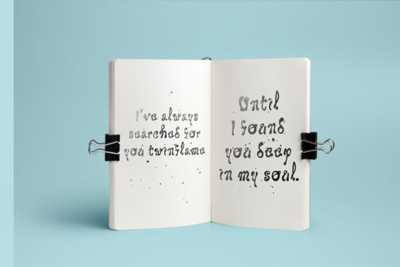 It s Christmas: A Festive Display Font for Creative Projects